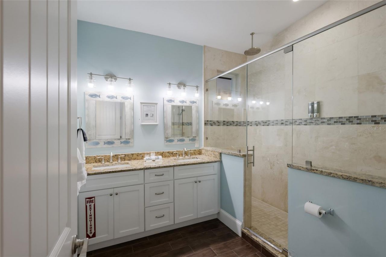 206 Church Avenue, Bradenton Beach, FL 34217 Photo