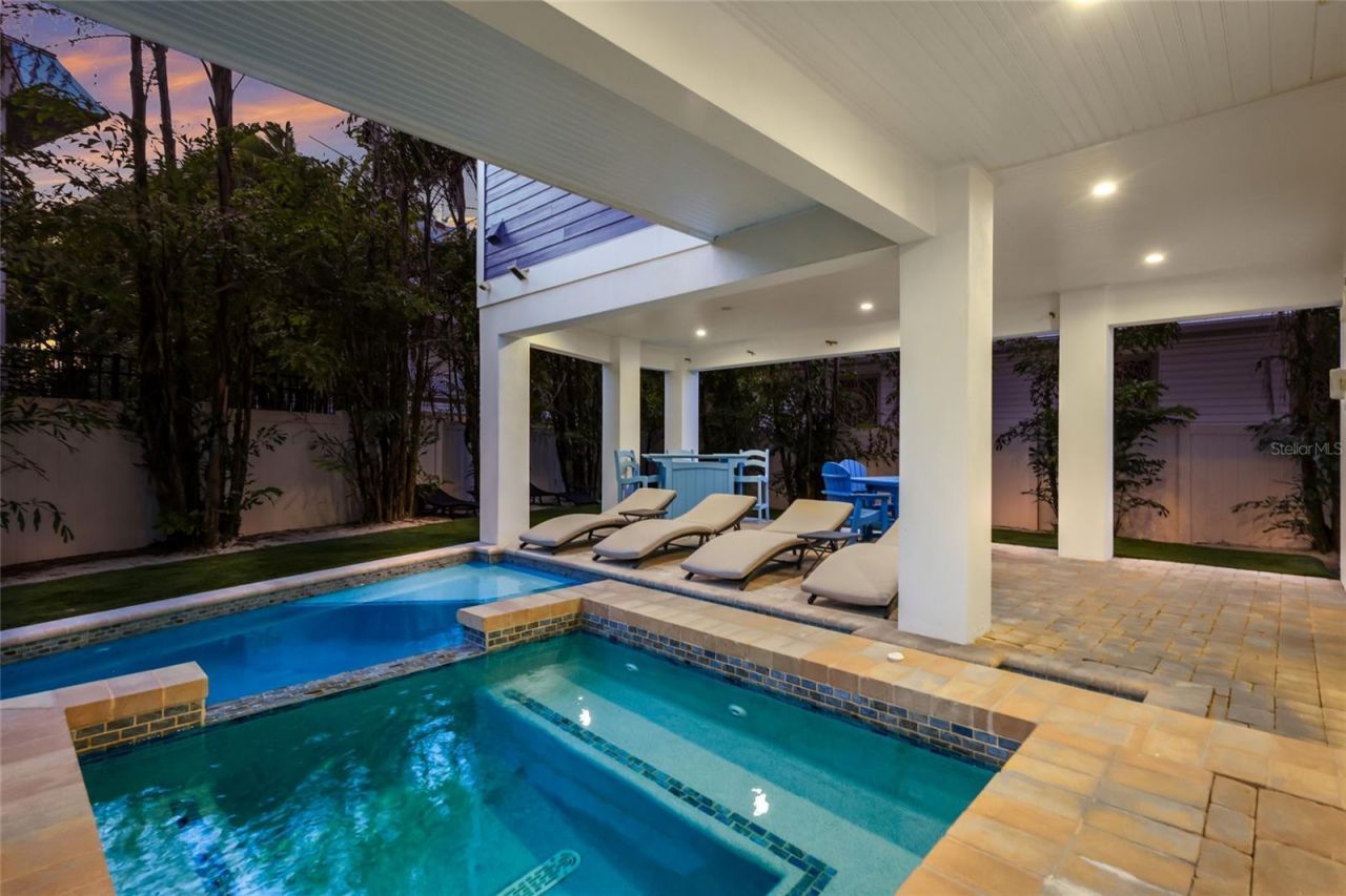 206 Church Avenue, Bradenton Beach, FL 34217 Photo