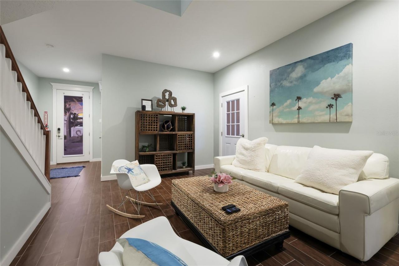 206 Church Avenue, Bradenton Beach, FL 34217 Photo