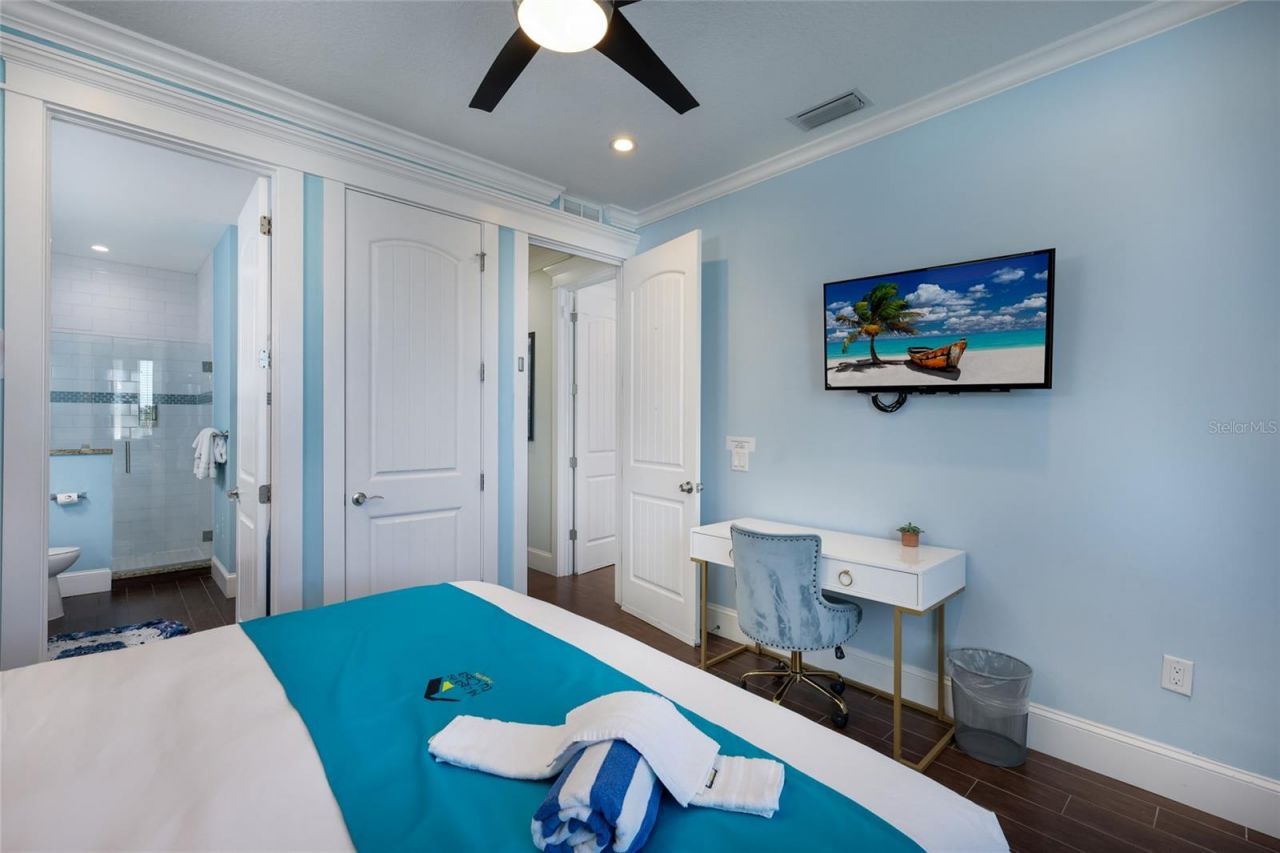 206 Church Avenue, Bradenton Beach, FL 34217 Photo