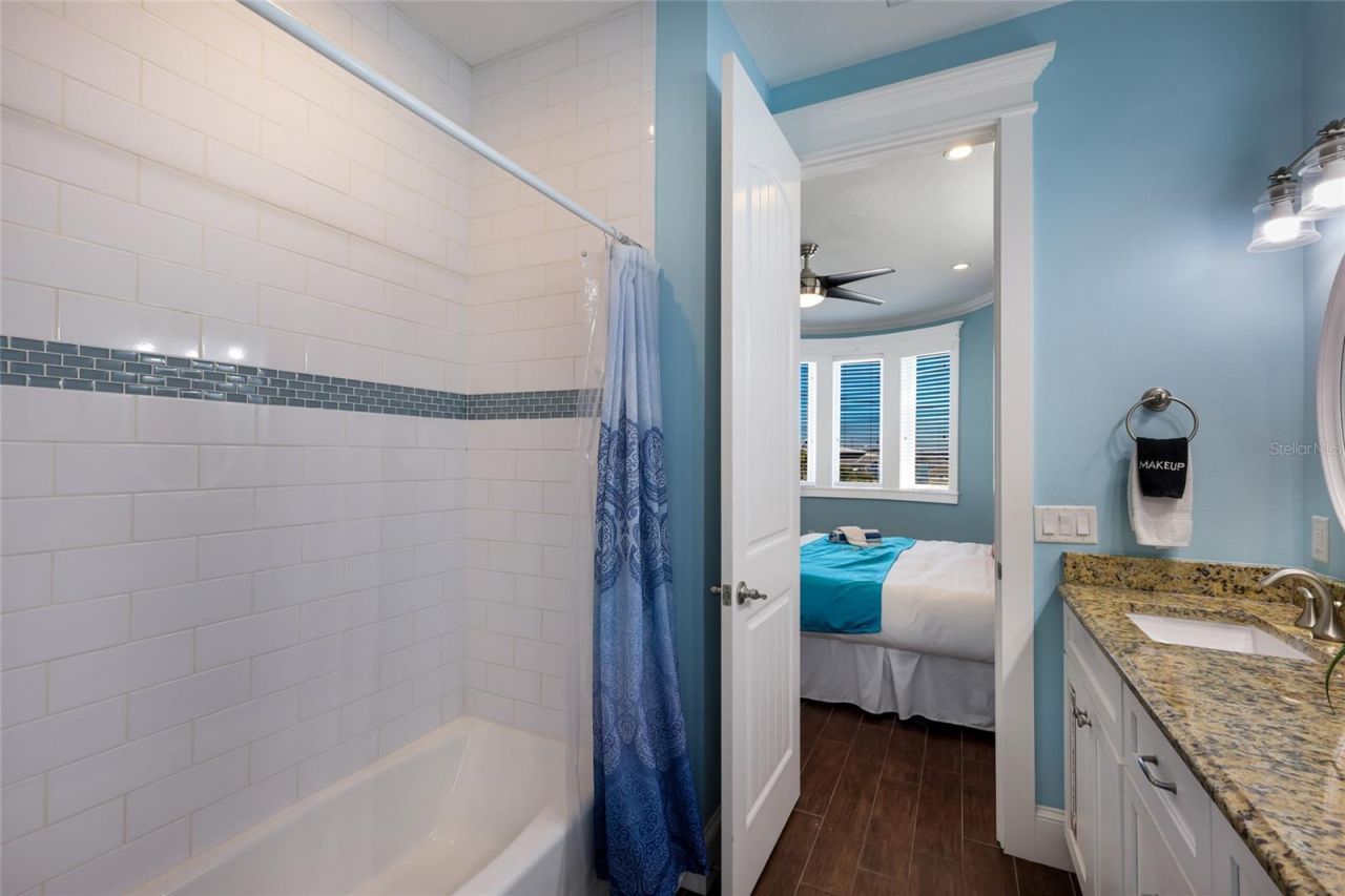 206 Church Avenue, Bradenton Beach, FL 34217 Photo