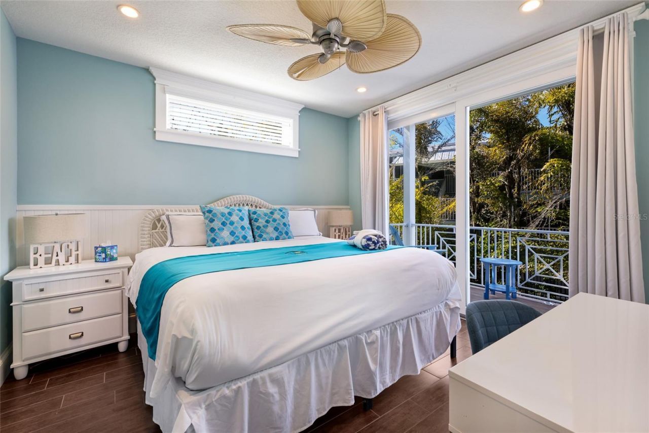 206 Church Avenue, Bradenton Beach, FL 34217 Photo