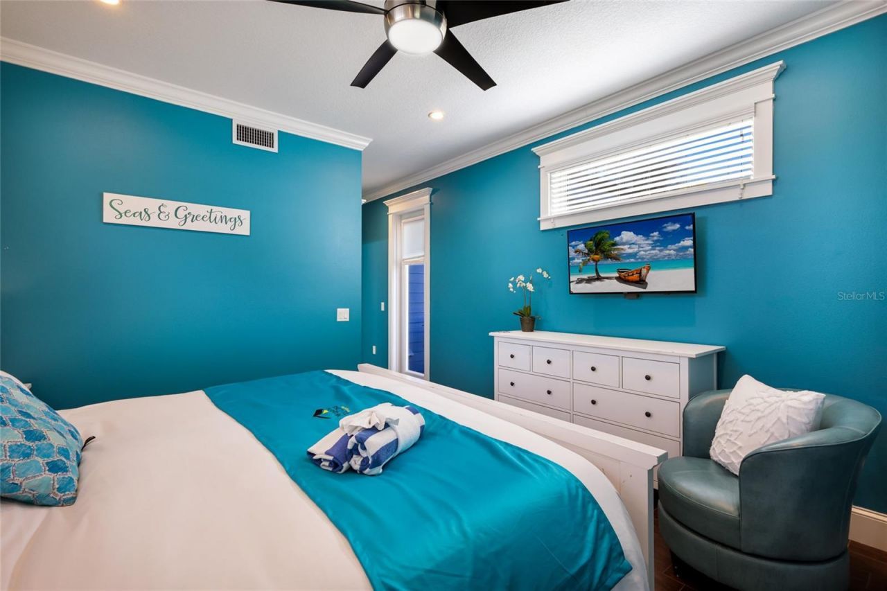 206 Church Avenue, Bradenton Beach, FL 34217 Photo