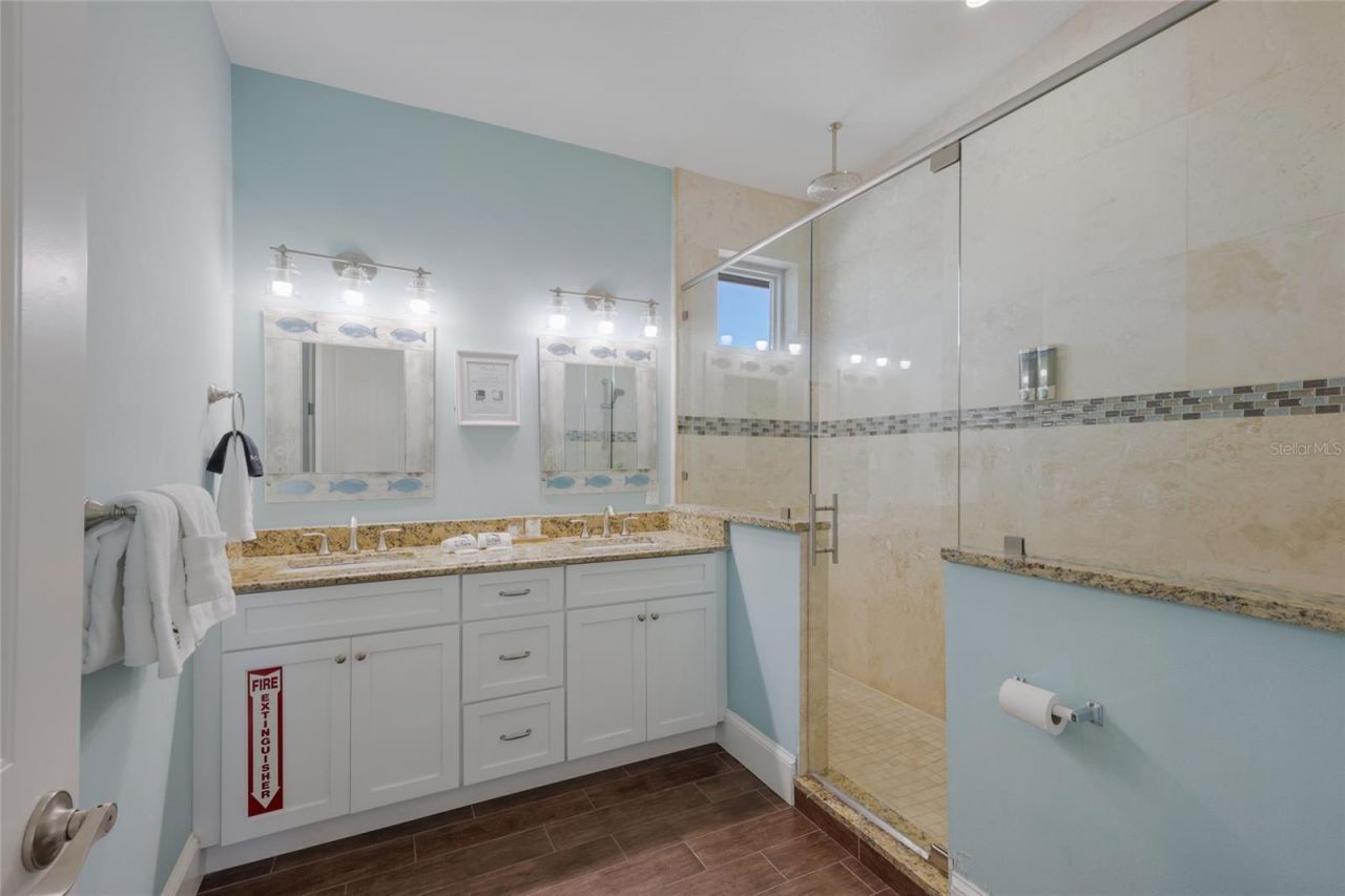 206 Church Avenue, Bradenton Beach, FL 34217 Photo