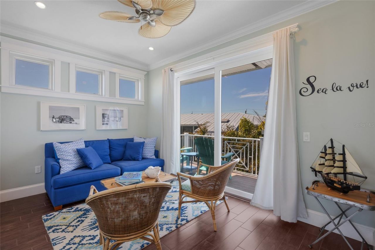 206 Church Avenue, Bradenton Beach, FL 34217 Photo