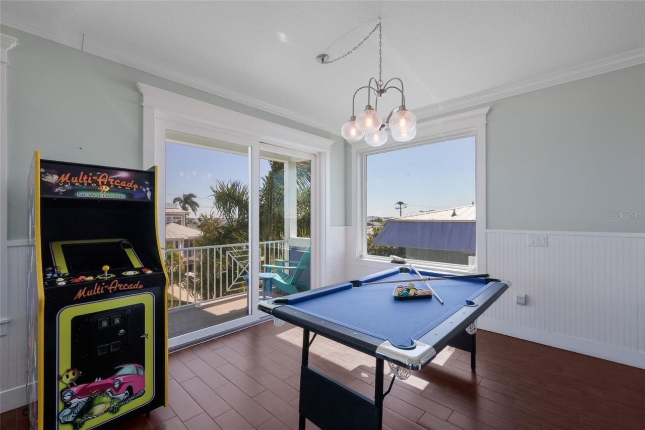 206 Church Avenue, Bradenton Beach, FL 34217 Photo