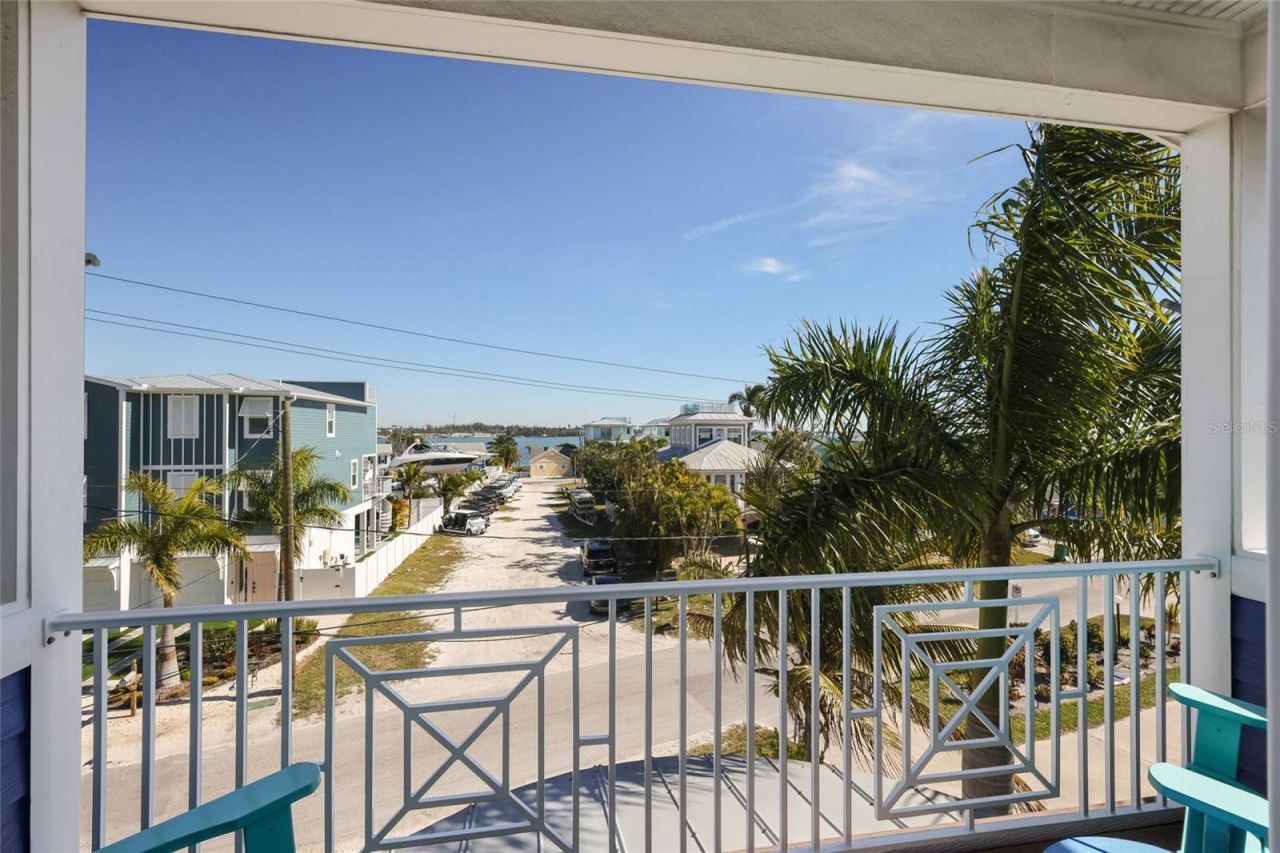 206 Church Avenue, Bradenton Beach, FL 34217 Photo