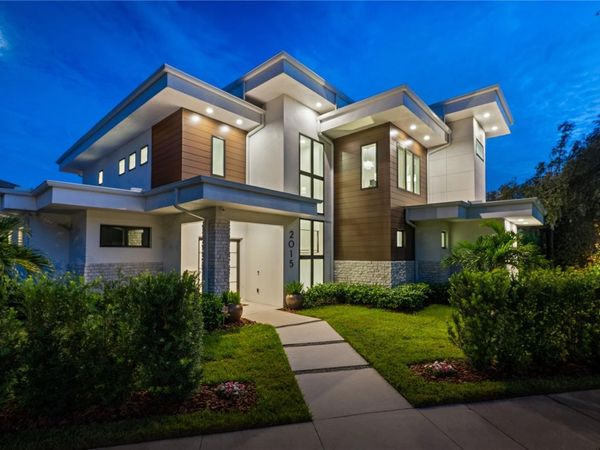 2015 N PARK AVENUE, WINTER PARK, FL 32789