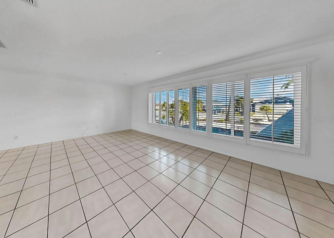 6344 Cottonwood Lane, Apollo Beach, FL 33572 Photo
