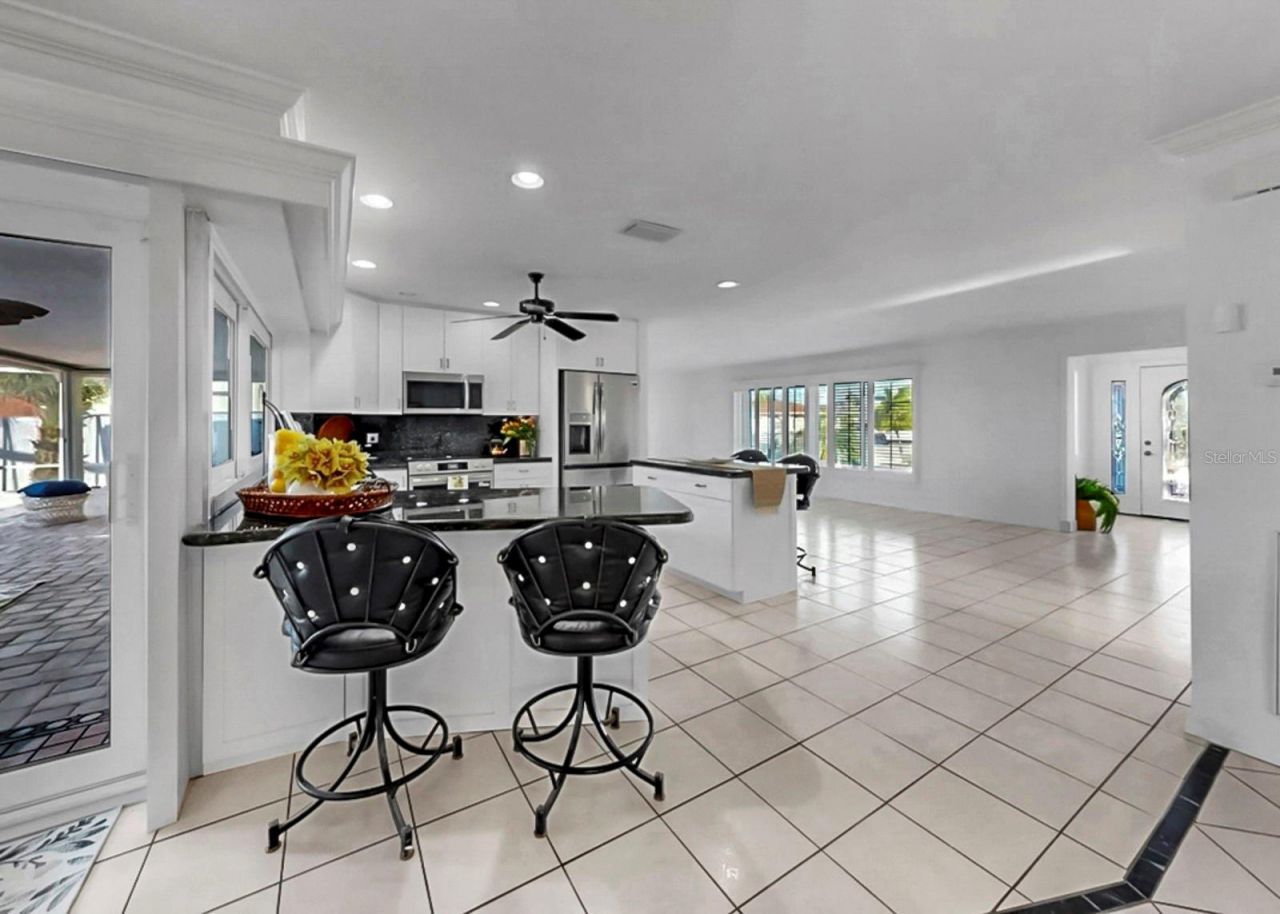 6344 Cottonwood Lane, Apollo Beach, FL 33572 Photo
