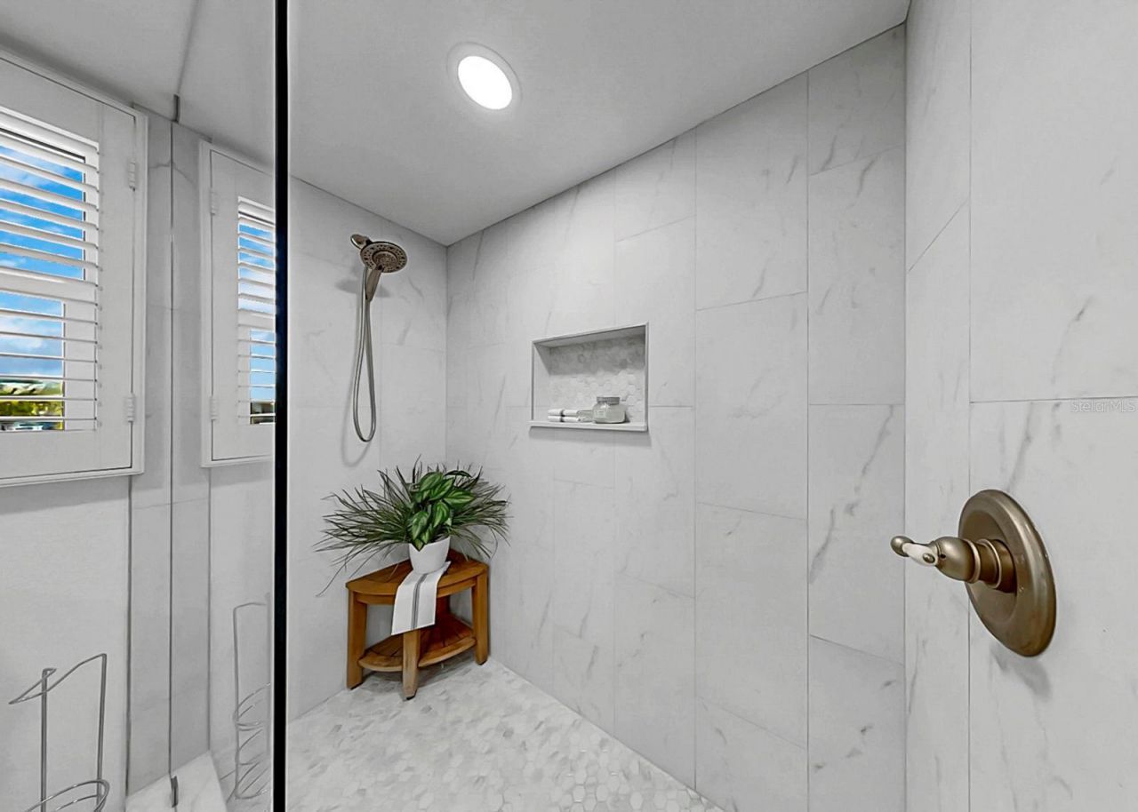6344 Cottonwood Lane, Apollo Beach, FL 33572 Photo