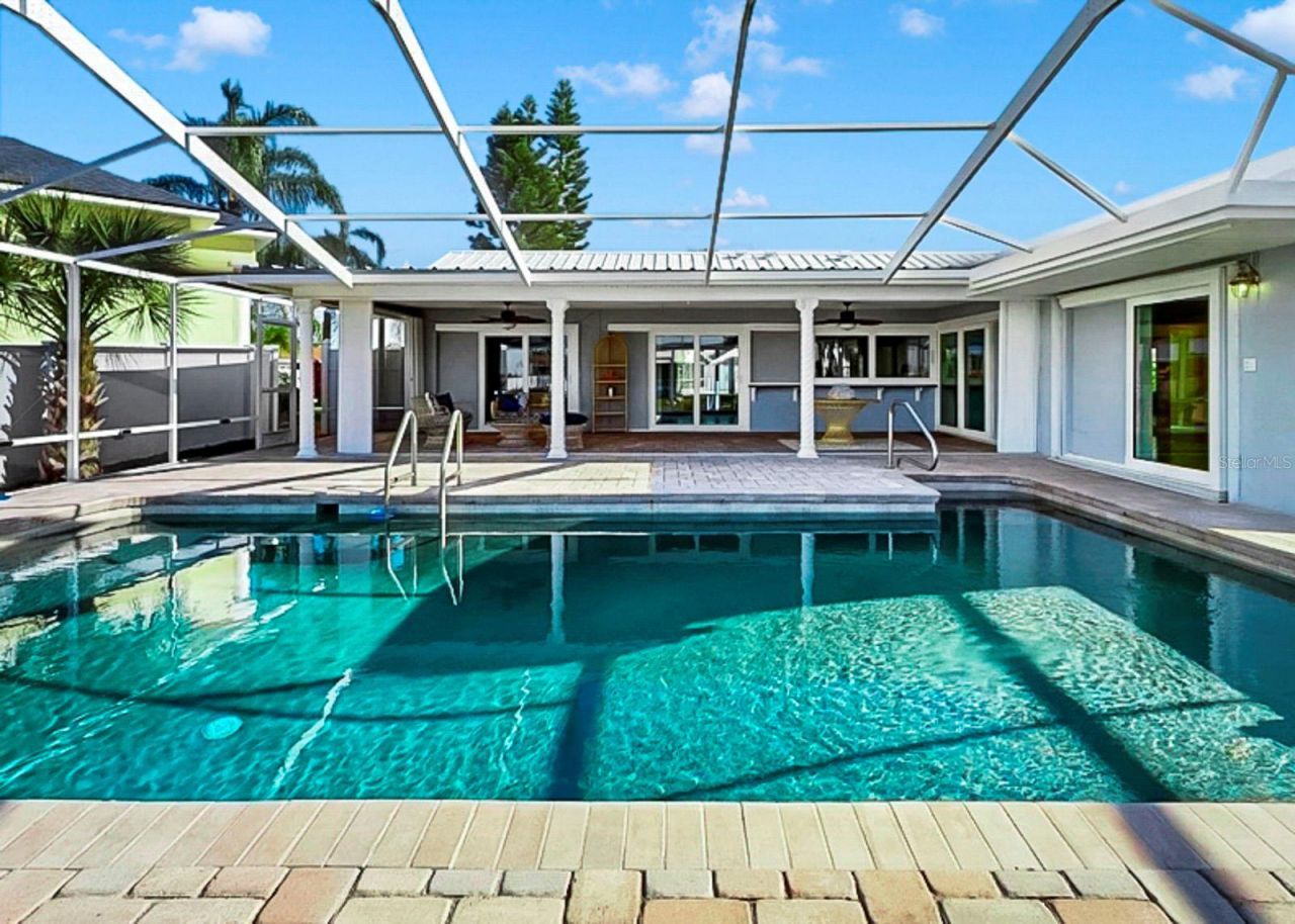 6344 Cottonwood Lane, Apollo Beach, FL 33572 Photo