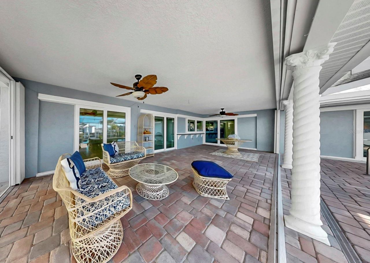 6344 Cottonwood Lane, Apollo Beach, FL 33572 Photo