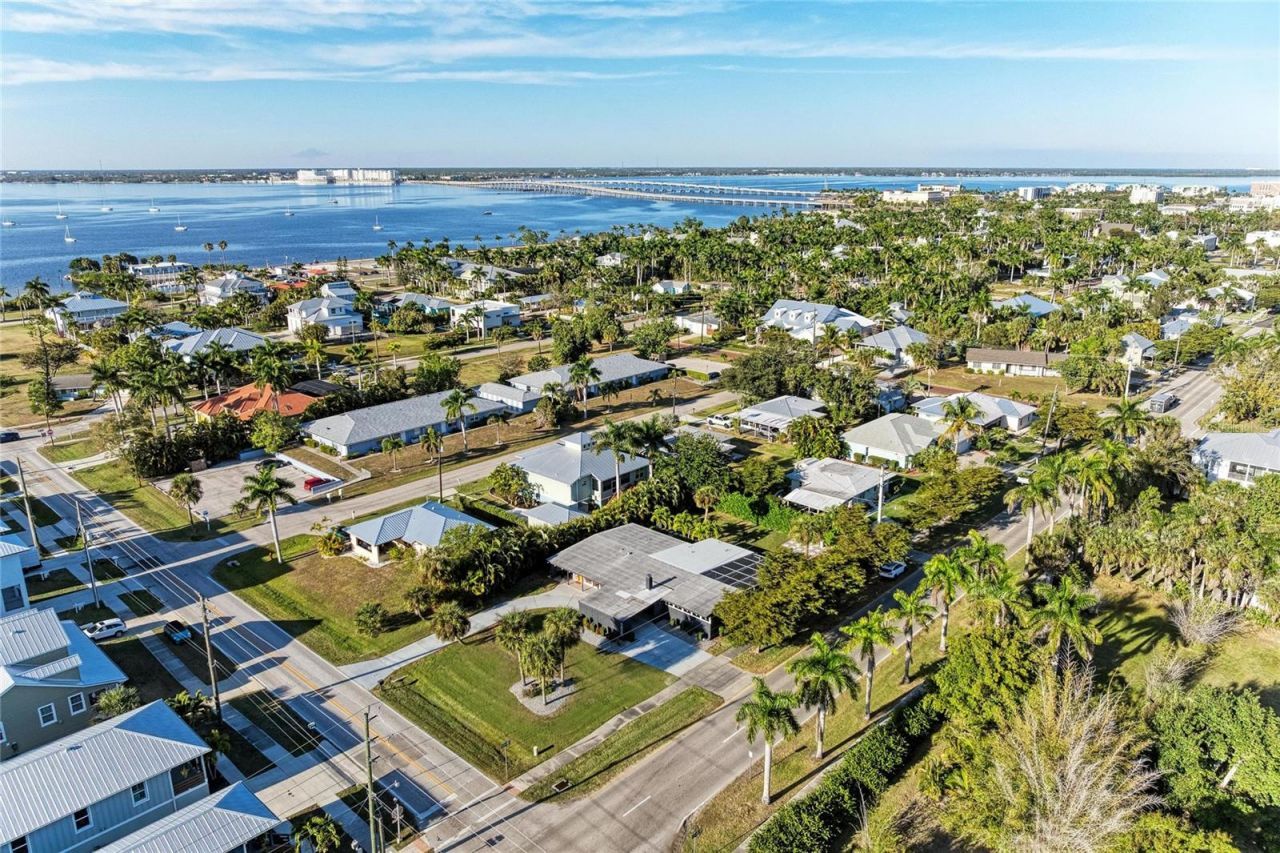 258 Shreve Street, Punta Gorda, FL 33950 Photo