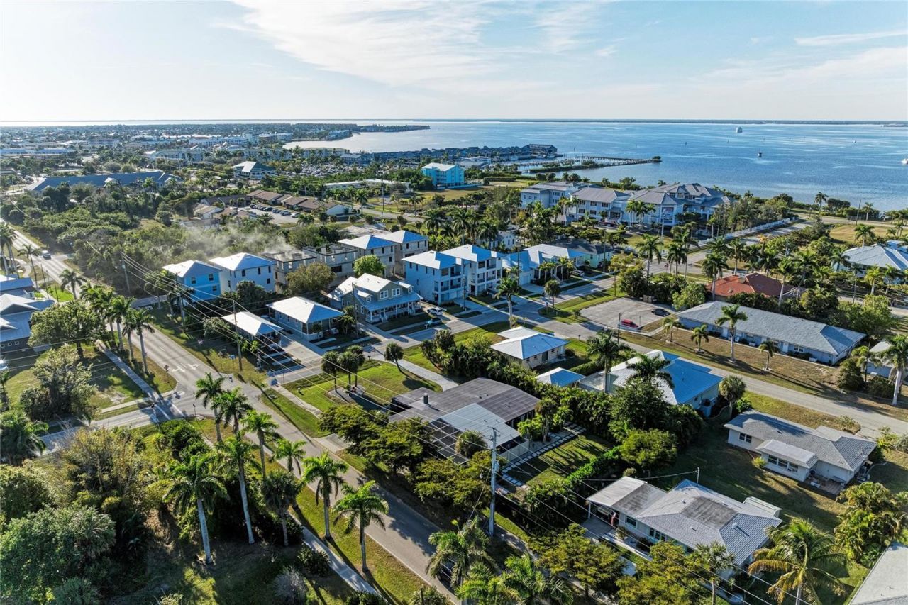 258 Shreve Street, Punta Gorda, FL 33950 Photo