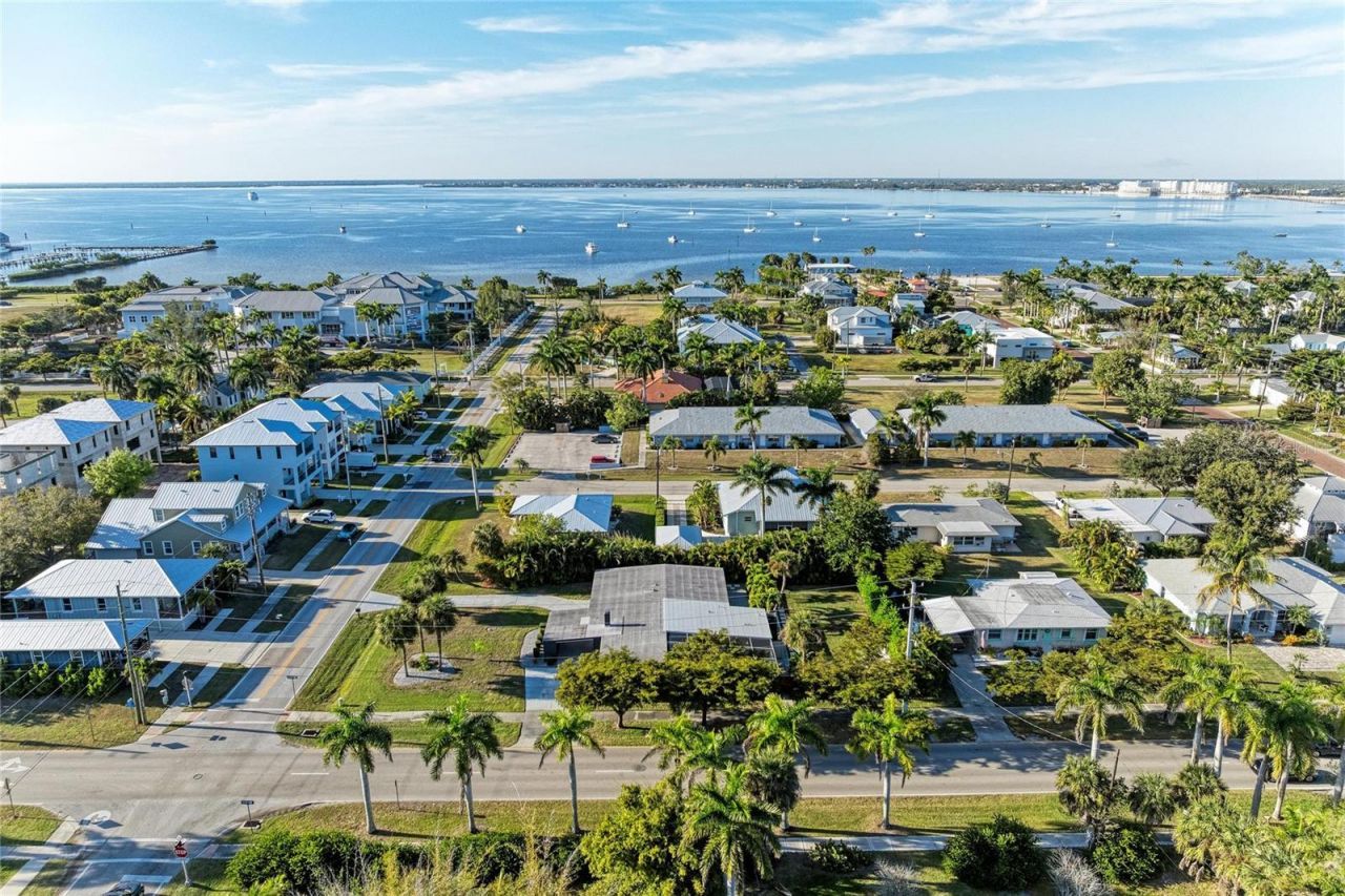 258 Shreve Street, Punta Gorda, FL 33950 Photo