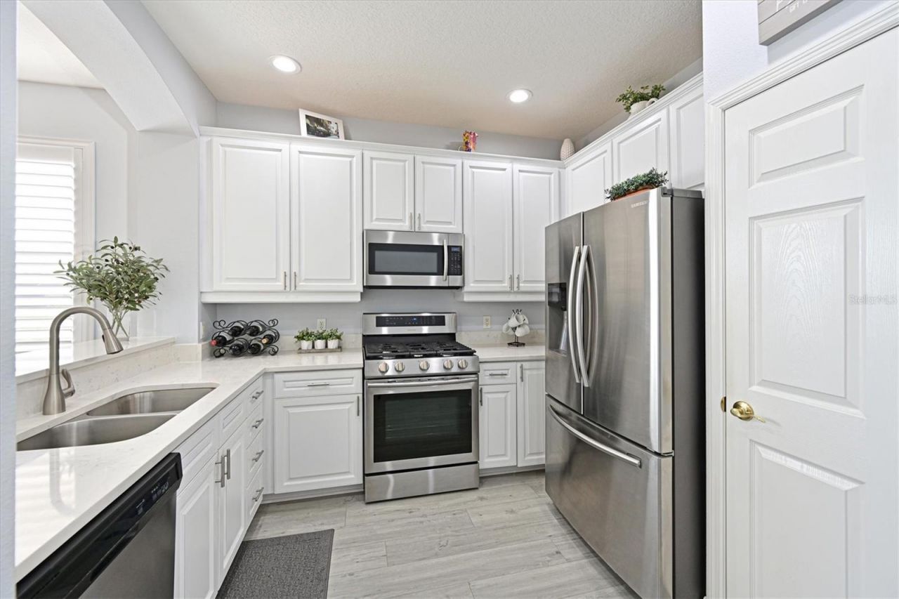 9712 Sea Turtle Terrace, Unit 201, Bradenton, FL 34212 Photo