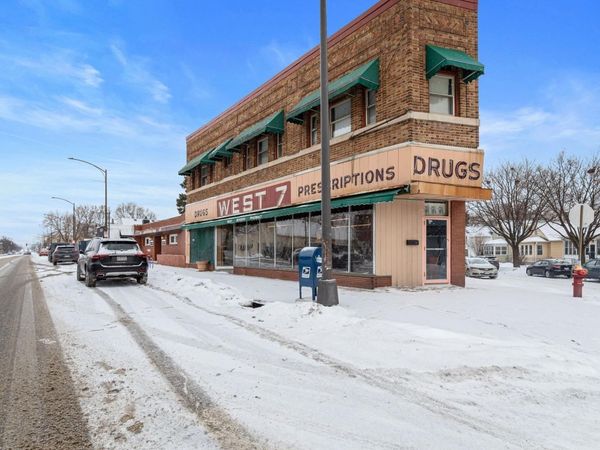 1106 7th Street W, Saint Paul, MN 55102