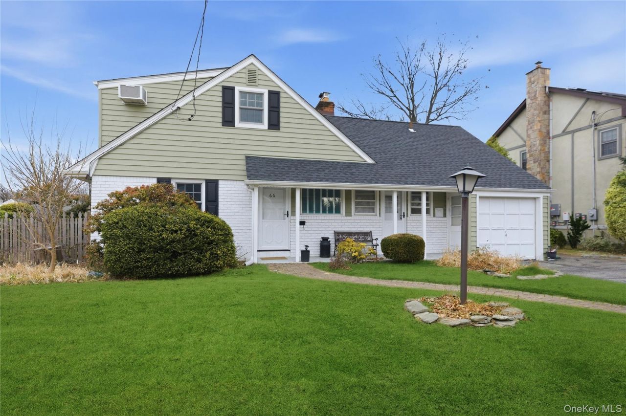 66 Woods Avenue, Malverne, NY 11565 Main Photo