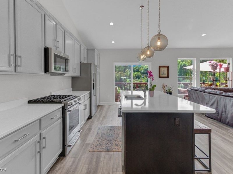 5 Choctaw Trail, Malvern, OH 44644 Photo 13