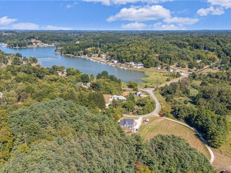 5 Choctaw Trail, Malvern, OH 44644 Photo 46