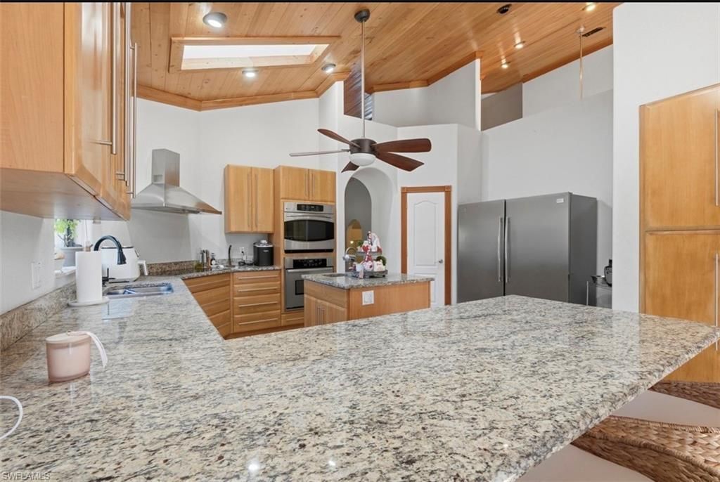 12751 Palmetto Pines Dr, Cape Coral, FL 33909 Photo