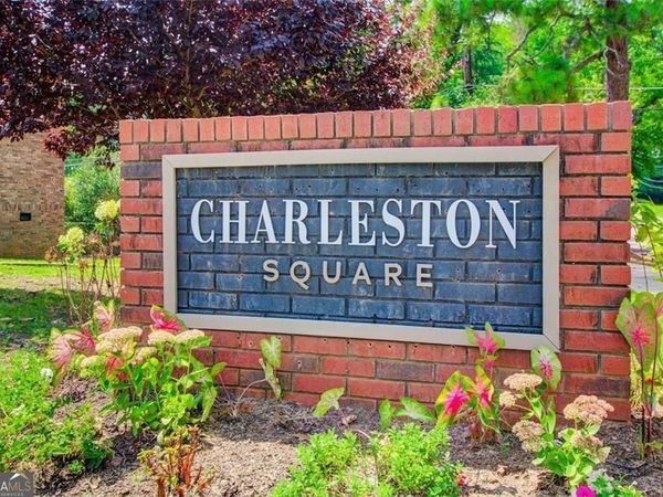 5662 Kingsport Drive, Atlanta, GA 30342