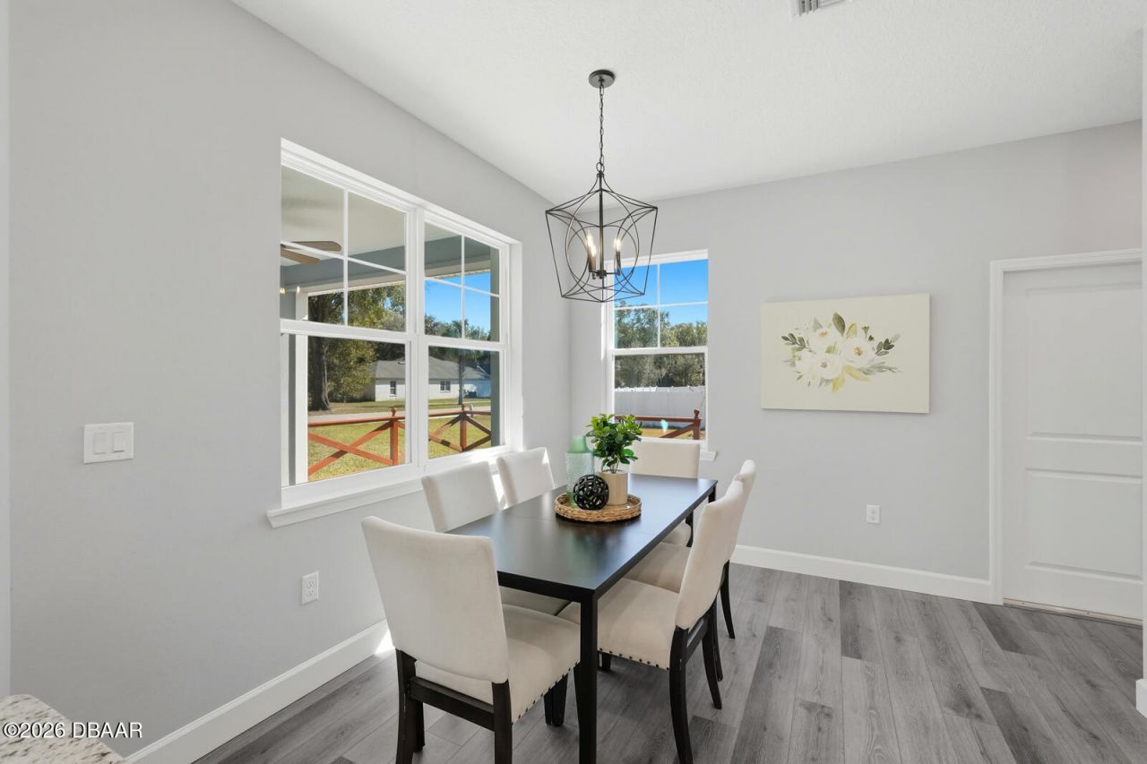 311 W Delaware Avenue, Lake Helen, FL 32744 Photo