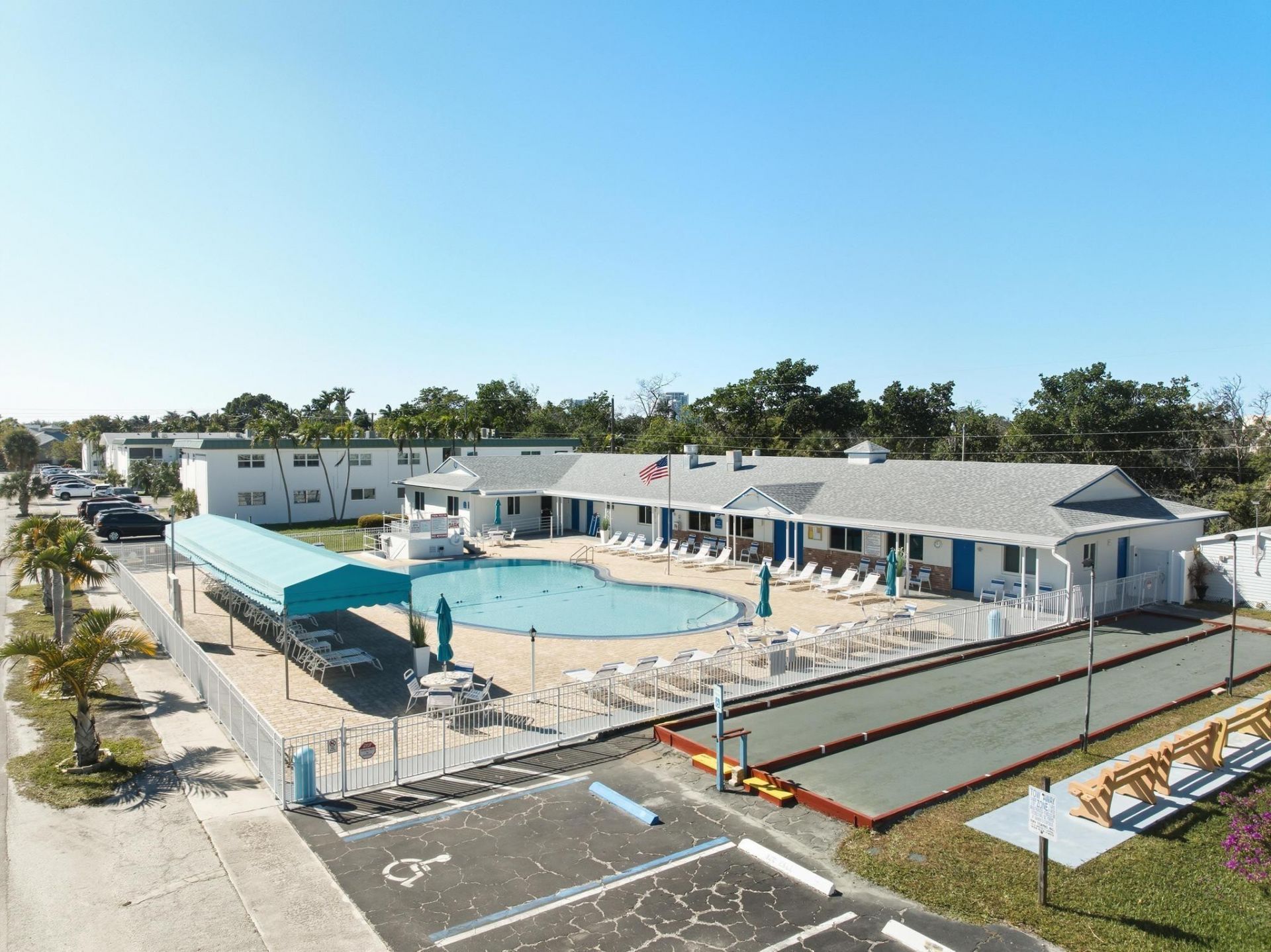 1455 N 12th Court, Unit 2B, Hollywood, FL 33019 Photo