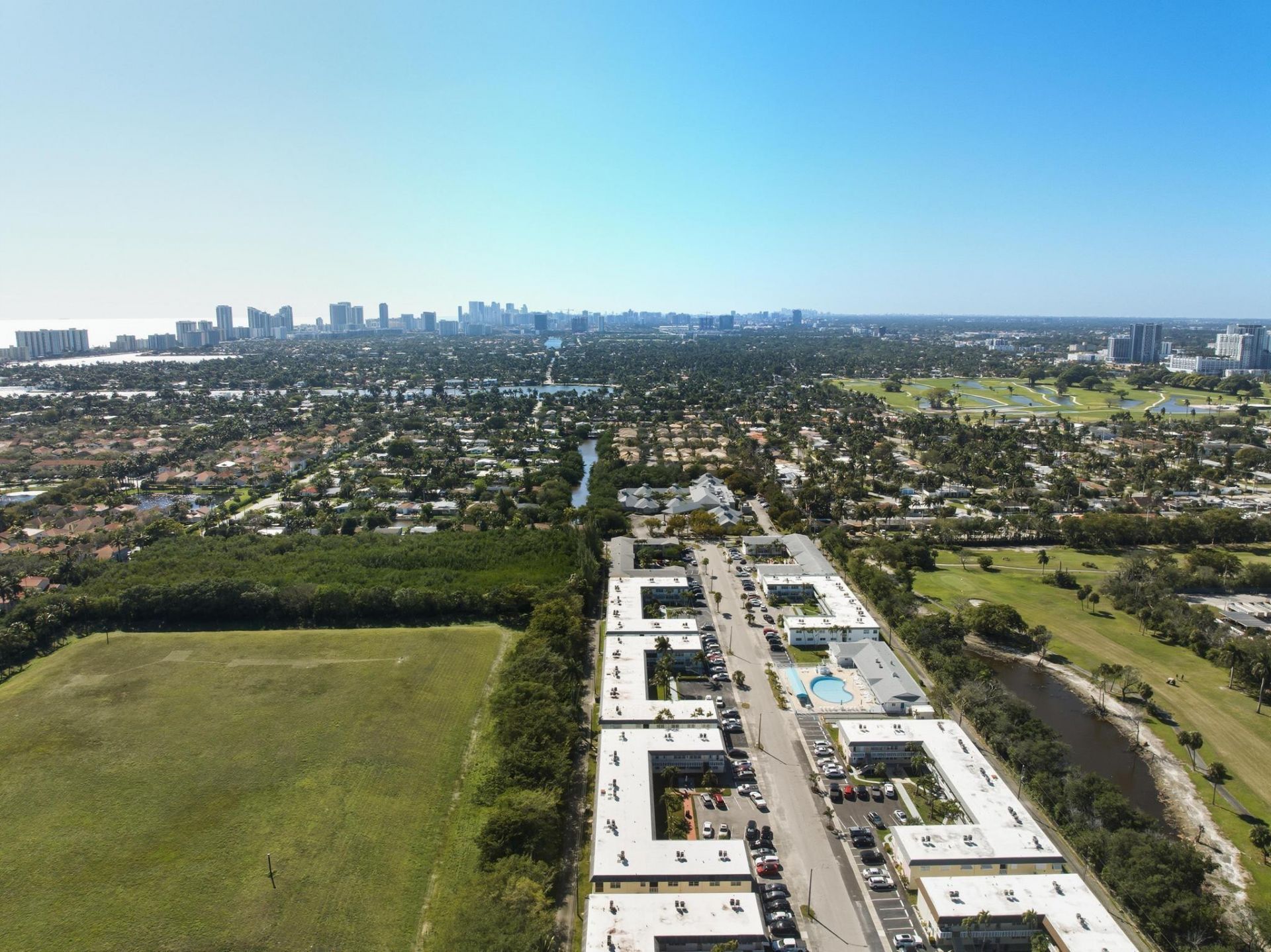 1455 N 12th Court, Unit 2B, Hollywood, FL 33019 Photo