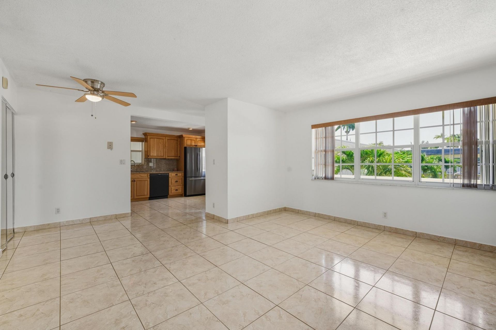 1455 N 12th Court, Unit 2B, Hollywood, FL 33019 Photo