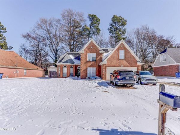 5956 Eagleston Drive, Olive Branch, MS 38654
