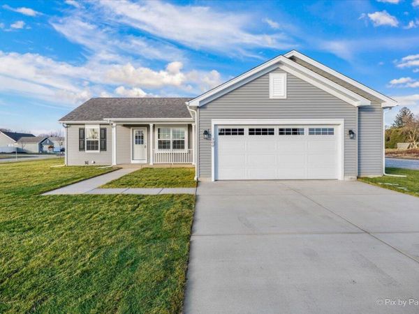 300 Savannah DRIVE, Unit Lt35, Walworth, WI 53184