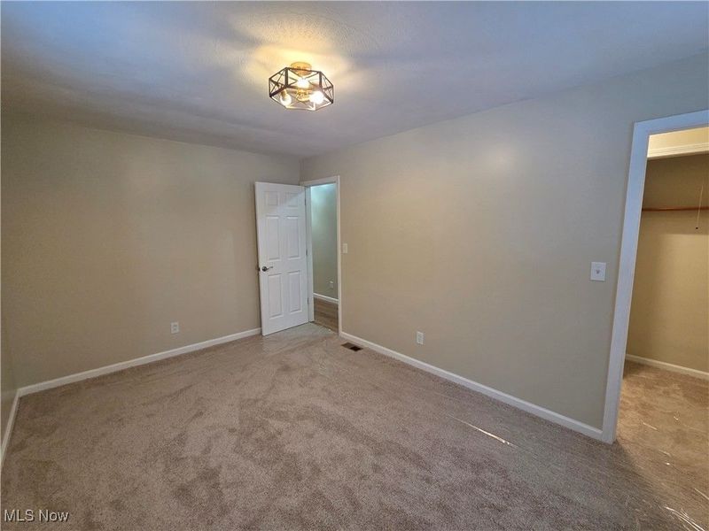 1075 NE River Road, Lake Milton, OH 44429 Photo 28