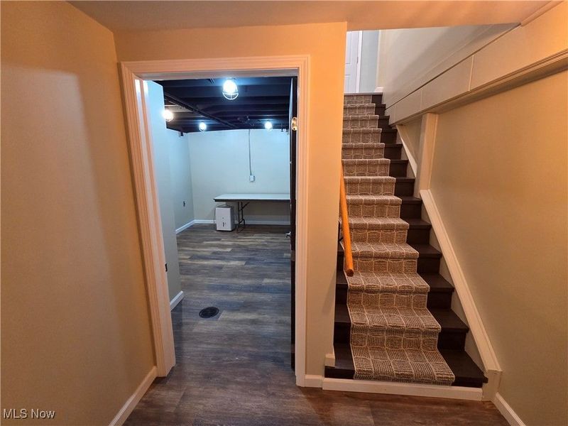 1075 NE River Road, Lake Milton, OH 44429 Photo 29