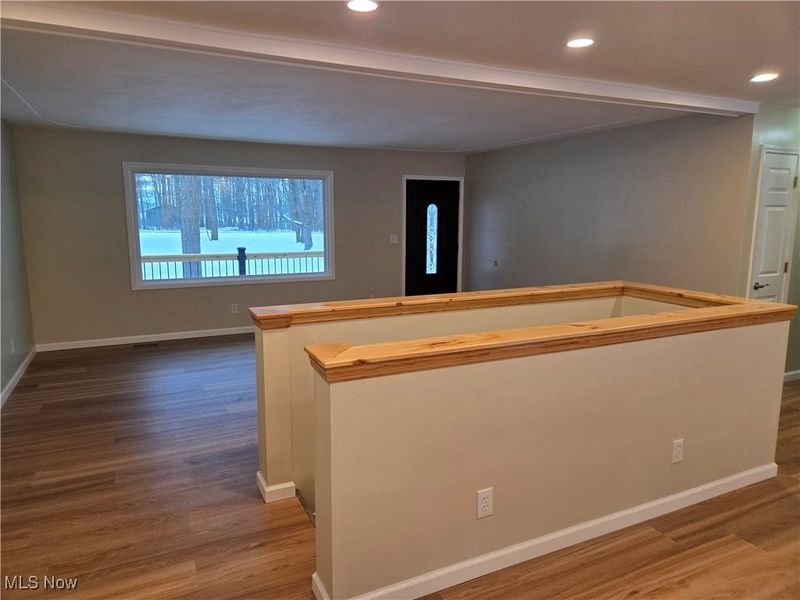 1075 NE River Road, Lake Milton, OH 44429 Photo 3