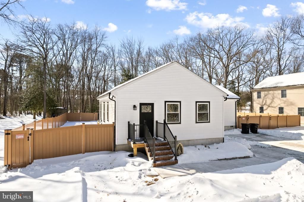 69 Holly Road, Gibbsboro, NJ 08026 Main Photo