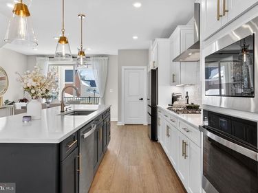 3757 MAYORS WAY, FAIRFAX, VA 22030