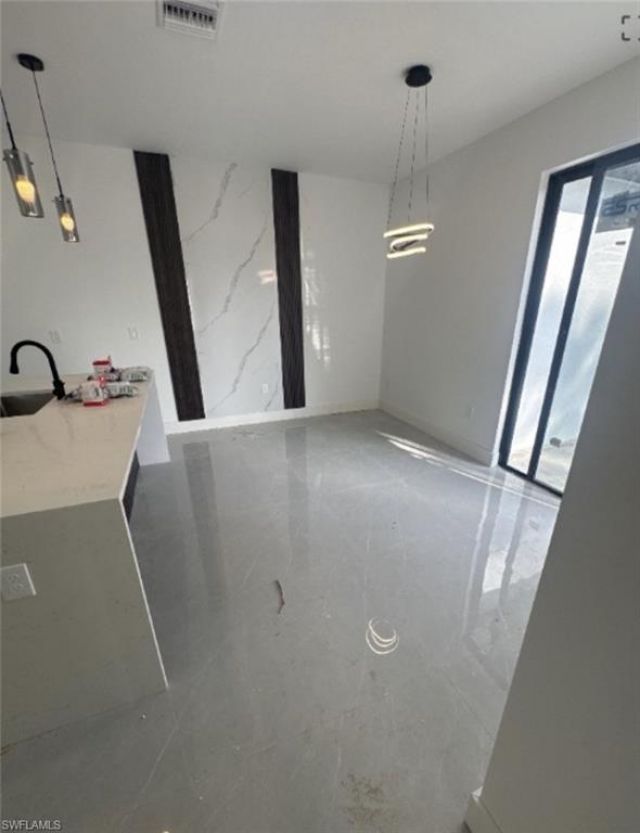 321/323 Urbana St, Lehigh Acres, FL 33972 Photo