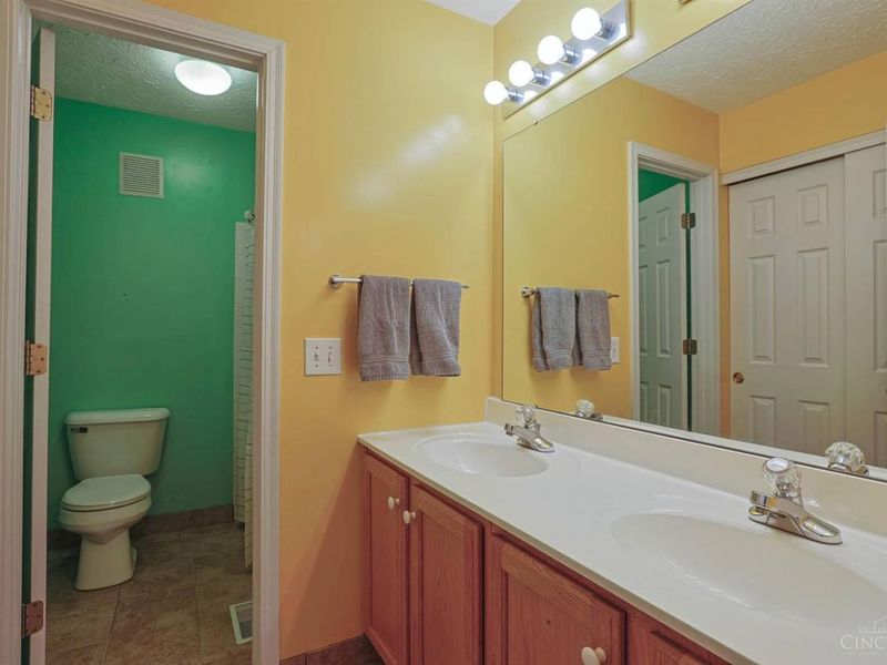 3206 Rothesay Court, Colerain Township, OH 45251 Photo 57