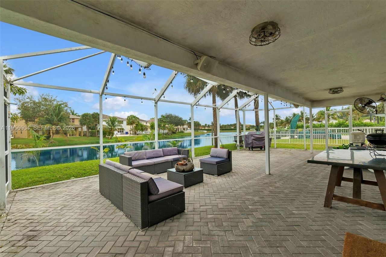 13324 SW 44th St, Miramar, FL 33027 Photo