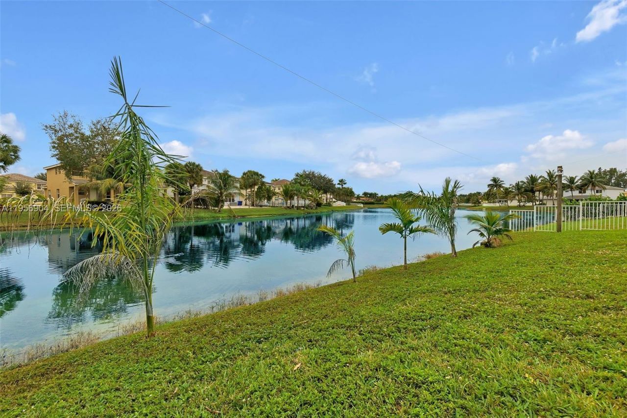 13324 SW 44th St, Miramar, FL 33027 Photo