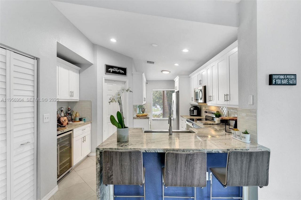 13324 SW 44th St, Miramar, FL 33027 Photo