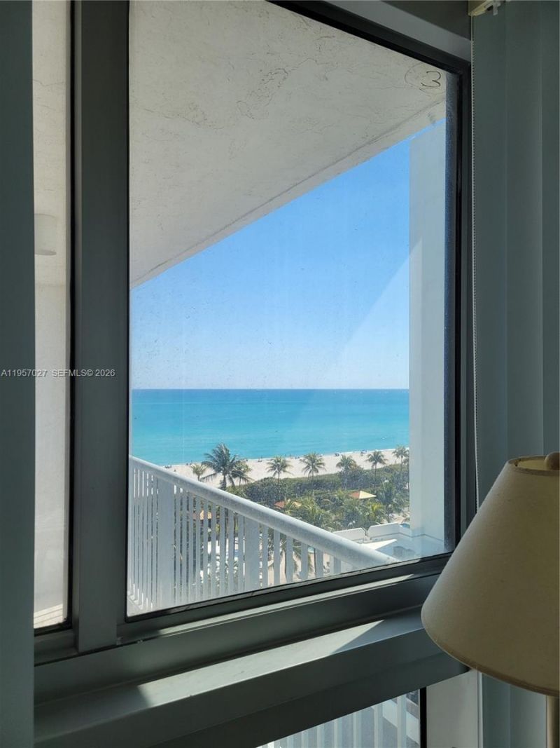 2655 Collins Ave, Unit 1106, Miami Beach, FL 33140 Photo
