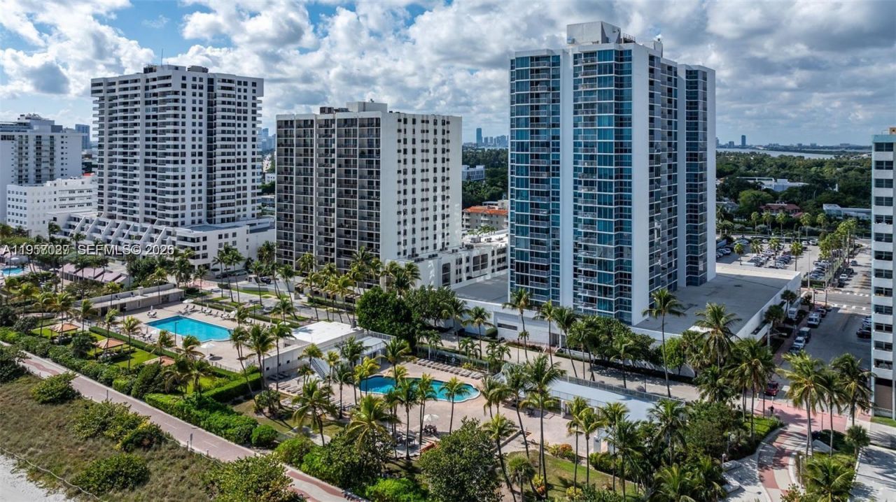 2655 Collins Ave, Unit 1106, Miami Beach, FL 33140 Photo