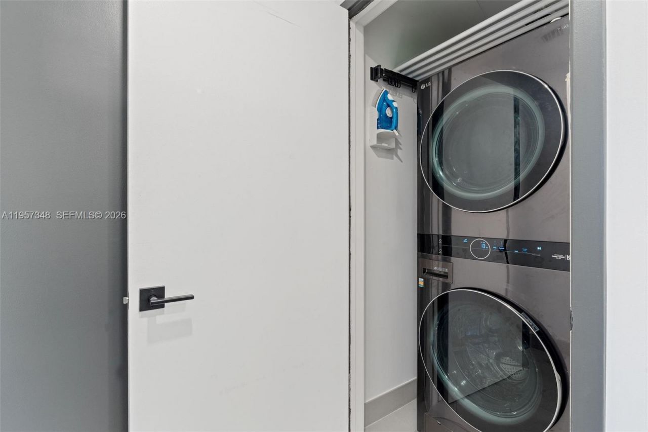 3301 NE 1st Ave, Unit H2215, Miami, FL 33137 Photo