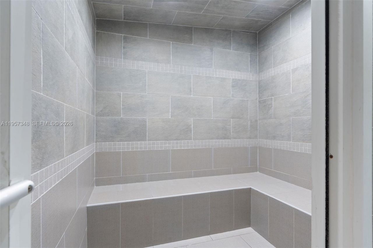 3301 NE 1st Ave, Unit H2215, Miami, FL 33137 Photo