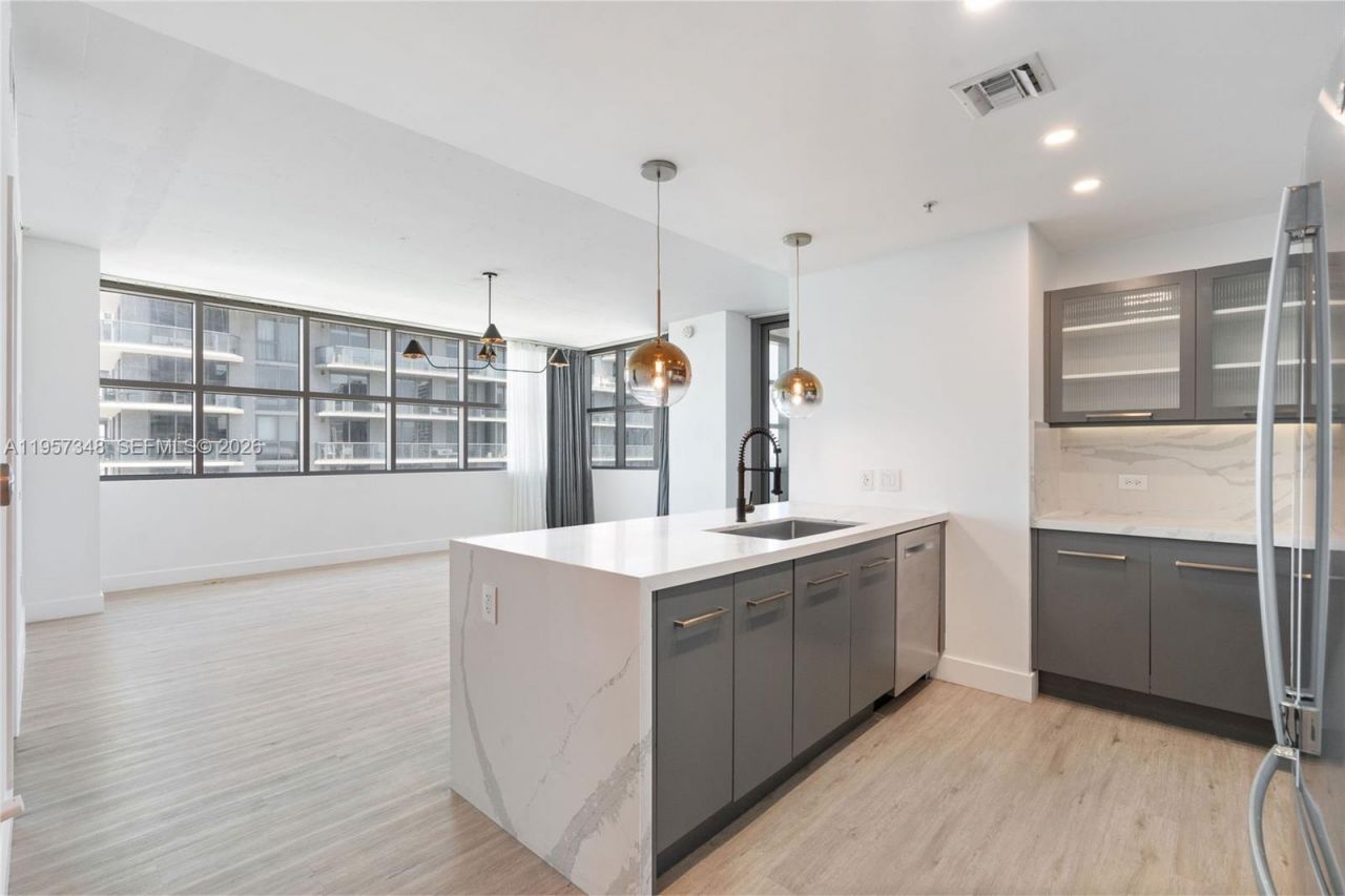 3301 NE 1st Ave, Unit H2215, Miami, FL 33137 Photo