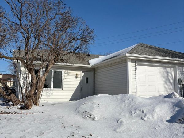 3023 25th Street NW, Rochester, MN 55901