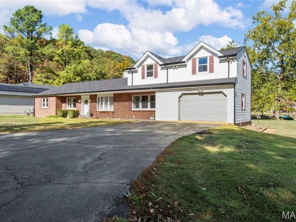 3301 Lark Drive, Arnold, MO 63010